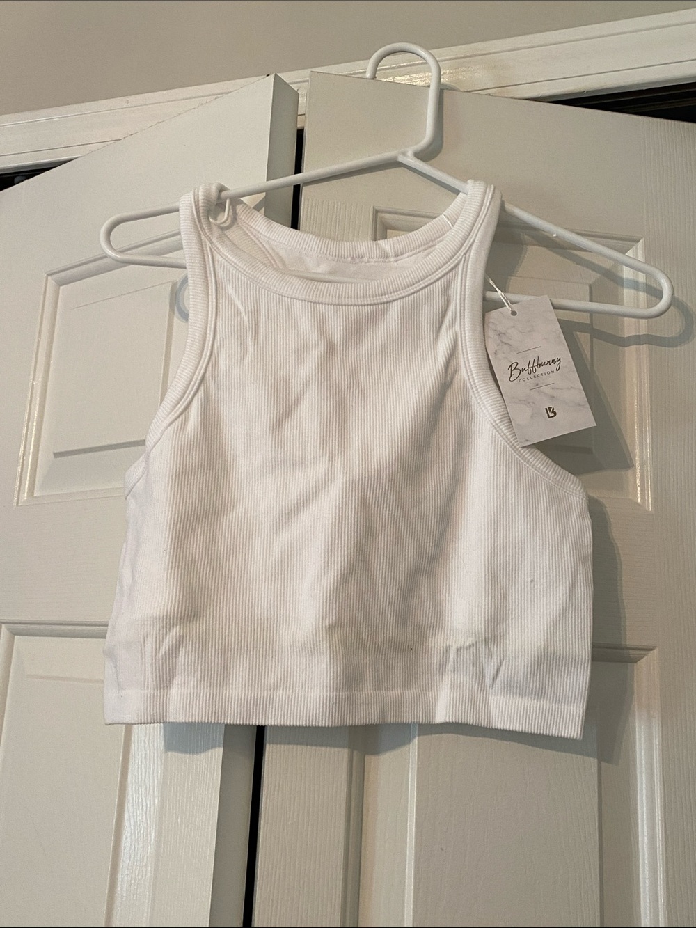🆕 BUFFBUNNY White Ribbed Crop Tank Top Buffbunny